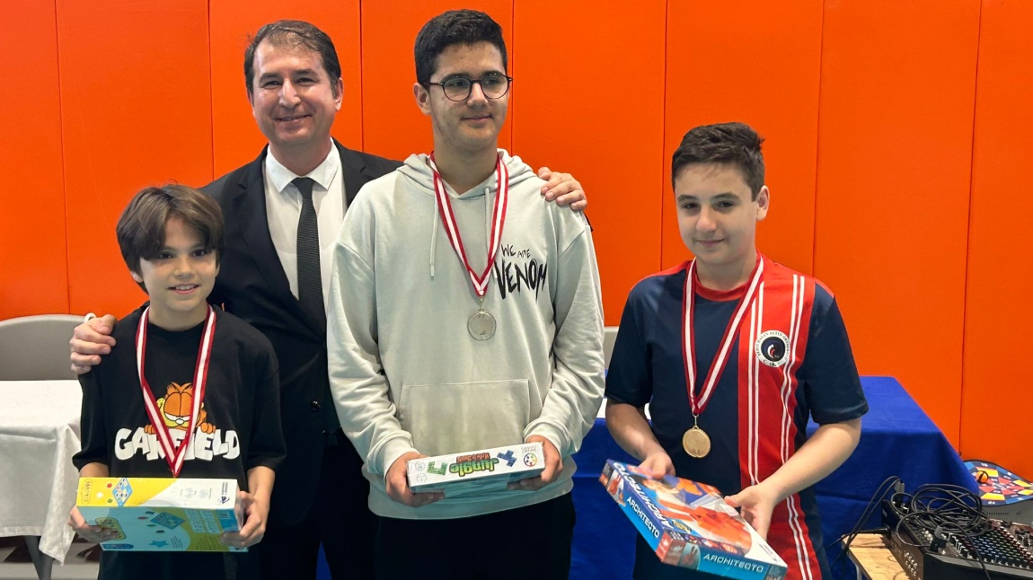 Akıl ve Zeka Oyunları Ankara Finali Okulumuz Spor Salonu'nda Yapıldı.